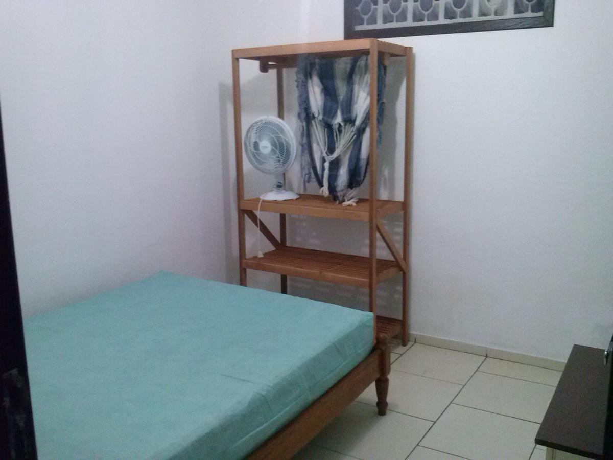 Casa Na Praia - Uma Quadra Do Mar Итапоа Экстерьер фото